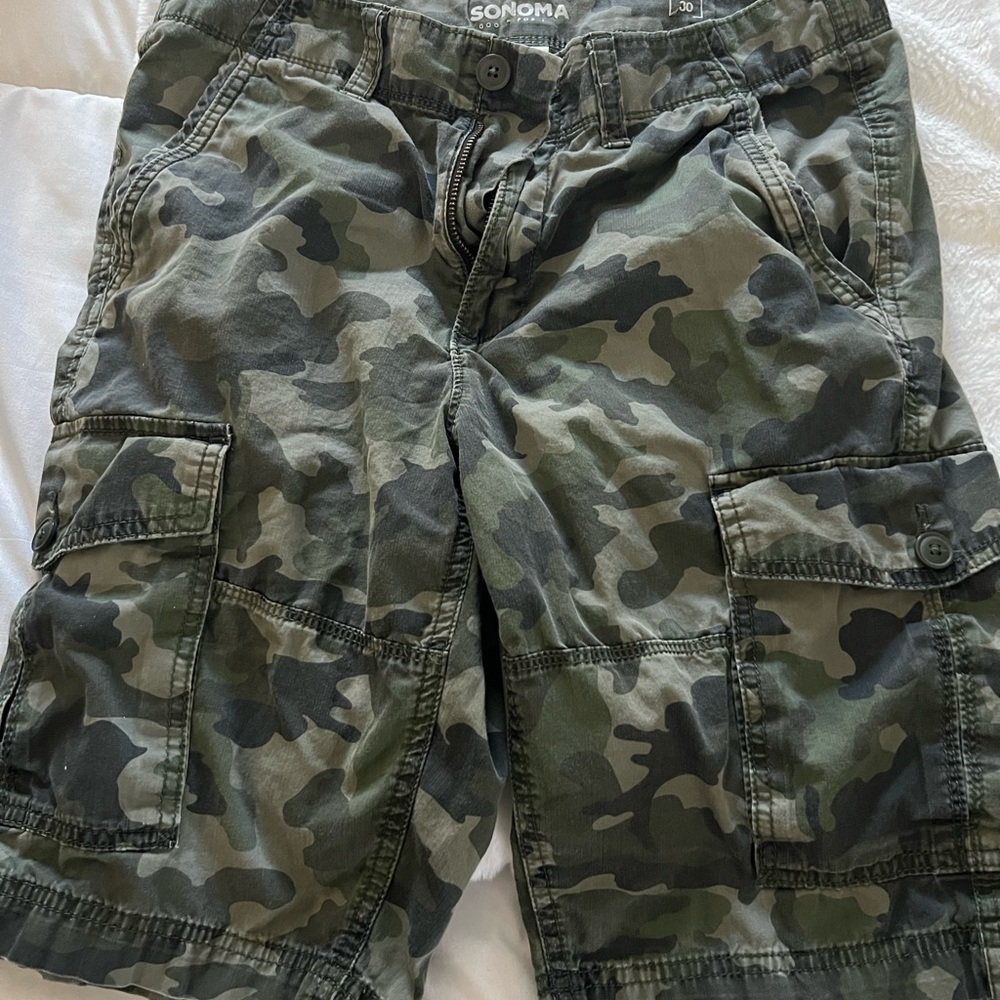 Sonoma Men's size 30” Green Classic Camo Camouflage Cargo Shorts